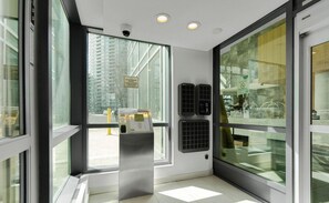 Studio | Interior - The Vine & View Suite (Toronto)