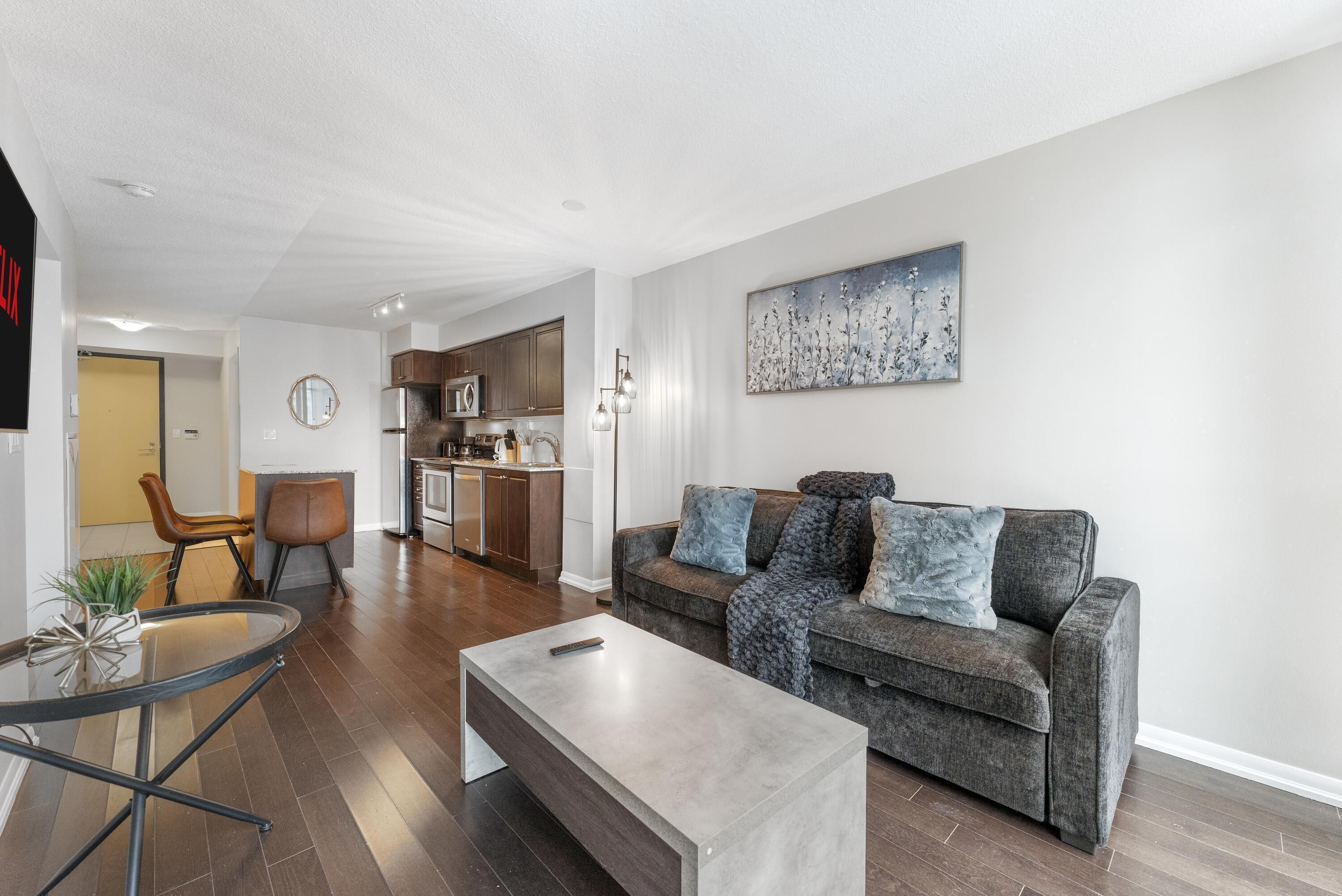 Studio | Living area