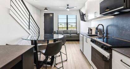 Stay in Pure Luxury With Resort-style Amenities!