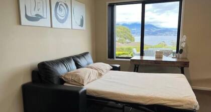 Kunanyi Views - Hobart