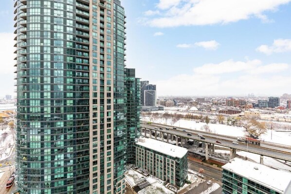 Exterior - AOC Suites - High-Rise Condo (Toronto)