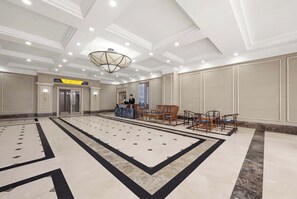 Lobby - Beijing Panoramic European Manor Hotel (Chaoyang District)