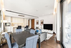 House - Modern Westminster Home Central AC Concierge (London)