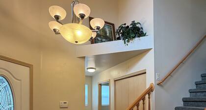 Charming 2-bdrm townhome in Silverdale Minutes from town, Hospital & Navy base
