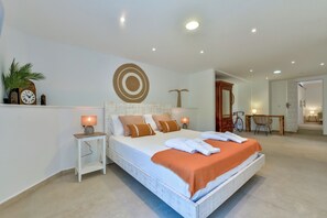 Room - Finca CampoMar - By Almarina Villas (BENISSA)