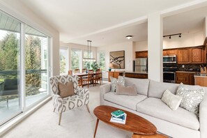 Smart TV, fireplace - NEW! Bright & Spacious | 2BR w/ Views, BBQ & Gear Storage (Whistler)
