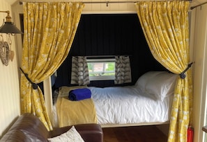 1 bedroom, iron/ironing board, bed sheets