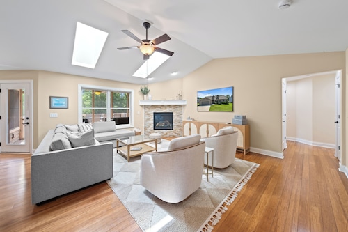 Geneva Haven: A Family Retreat I Game Room + Outdoor Entertaining I Accessible