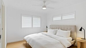 2 quartos, escrivaninha, Wi-Fi de cortesia, roupa de cama