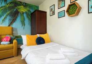 Iron/ironing board, WiFi, bed sheets - Ziemowita Colorful Studio (Warszawa)