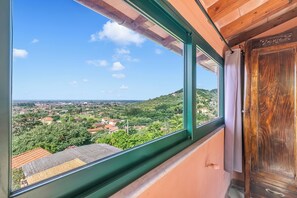 Interior - Appartamento Bellavista with Panoramic View over Versilia, Seravezza, Italy (Seravezza)