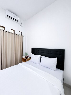 Superior Double Room | Free WiFi - Ars Inn Prime Maguwoharjo (Yogyakarta)
