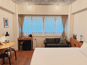 Basic Twin Room, City View - HERE.Tokyo (Tokyo)