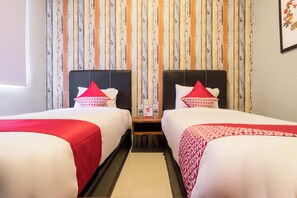 Room - Oyo 360 Mangaan Residence (Medan)