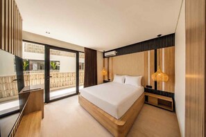 Exclusive Loft, 1 Bedroom, Private Pool | In-room safe, desk, laptop workspace, free WiFi - Salt Lofts Pererenan (Bali)