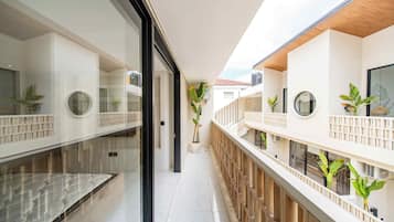 Exclusive Apartment, 1 Bedroom, Private Pool | Property grounds
