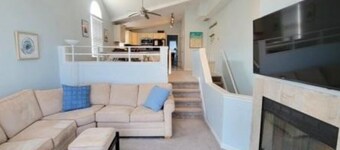 Ocean City NJ Beach Block 5BR/2.5BA - Steps to Beach