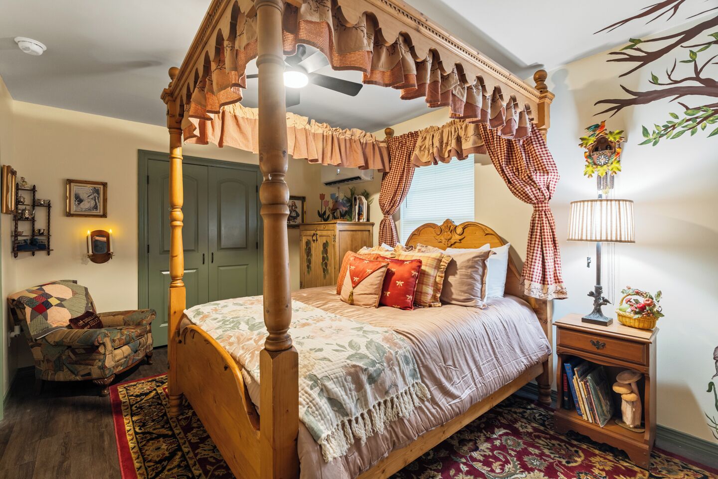 2 bedrooms, WiFi (free), bed sheets