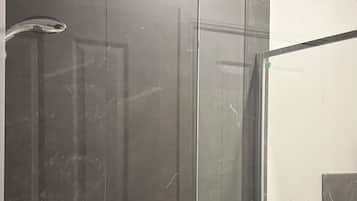 Shared Dormitory, 1 Bedroom | Bathroom