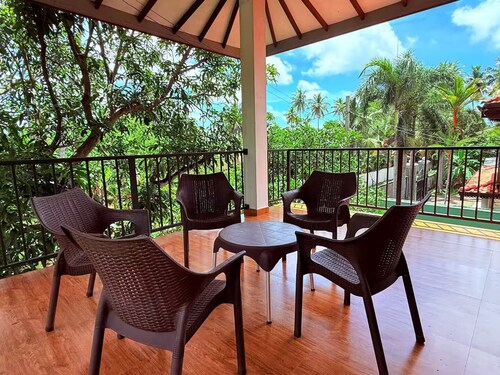 Cozy 1-bedroom apartment with WiFi& Kitchen/ 10 min. to Bandaranayake Airport