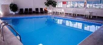 Charming Retreat for Families Visiting Joaçaba’s Attractions | Free Breakfast
