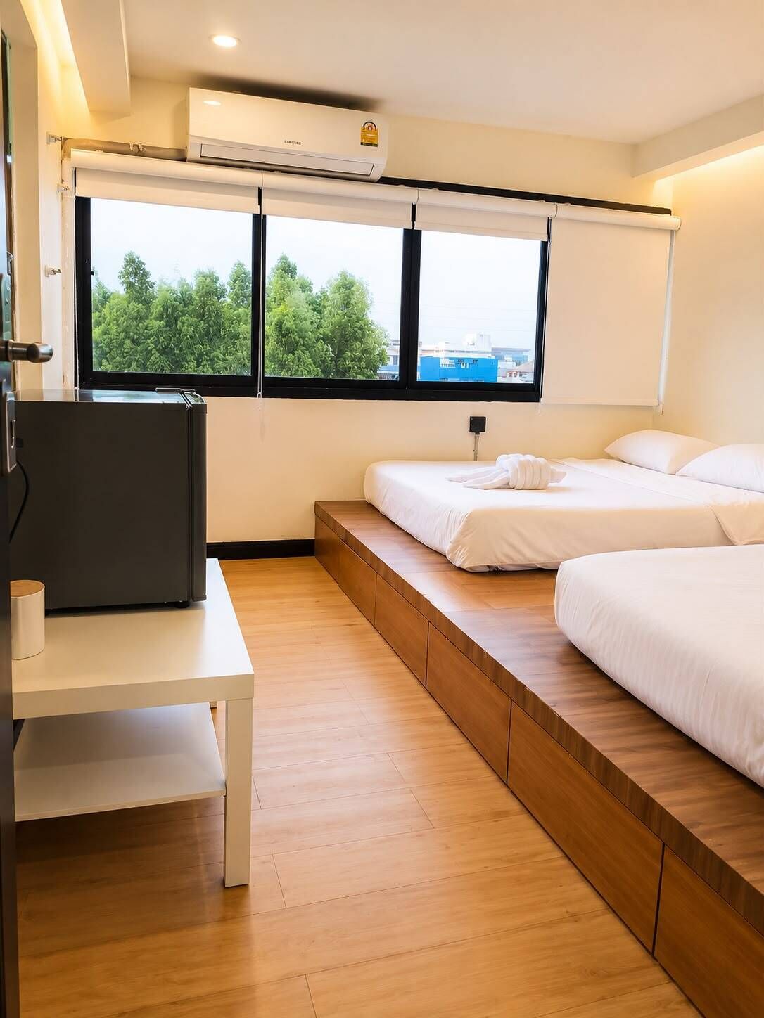 Quarto quádruplo | Wi-Fi de cortesia, roupa de cama