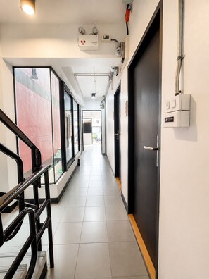 Interior - Sukhum Ratchada Sutthisan (Bangkok)