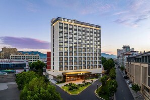 Exterior - Crystal Orange Hengdian World Studios (Jinhua)