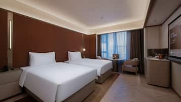 Superior Twin Room | Laptop workspace, blackout curtains, iron/ironing board, free WiFi