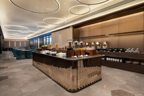 Daily buffet breakfast for a fee - Crystal Orange Hengdian World Studios (Jinhua)