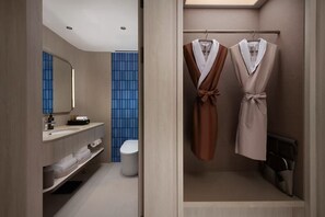 Hair dryer, slippers, towels, shampoo - Crystal Orange Hengdian World Studios (Jinhua)