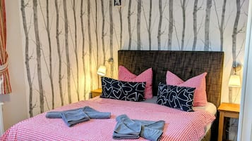 Suite superior, baño privado | Caja fuerte y wifi gratis