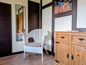 Habitación individual, baño privado | Caja de seguridad en la habitación y wifi gratis 