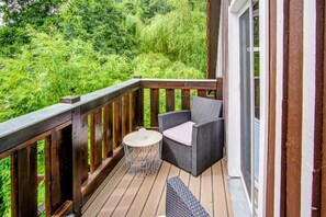 Doppelzimmer, Flussblick | Blick vom Balkon