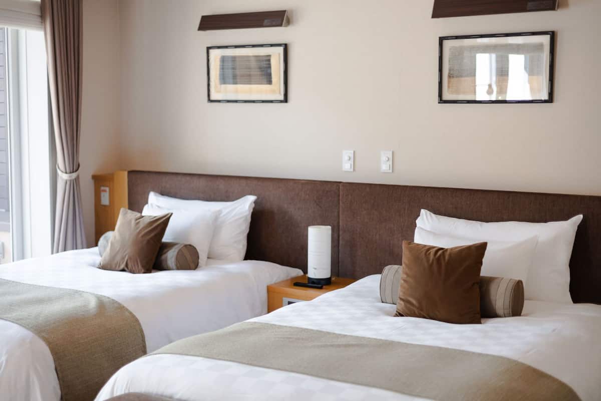 Grand Suite, Balcony, Golf View | Desk, WiFi (free)