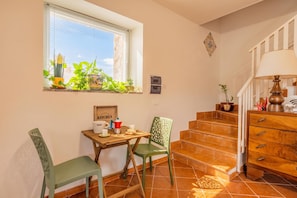 Standard House, 3 Bedrooms, Balcony (Casa Floris 3 En-Suite Doubles) | Dining
