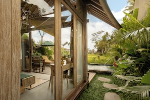 Garden - Manika Ubud Villa (Ubud)