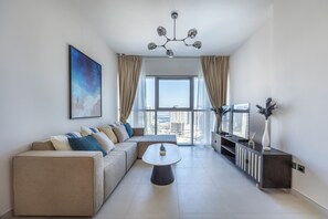 Apartment, Balkon | Wohnbereich