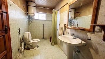 Towels, soap, toilet paper