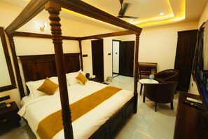 Elite Room | Meja, Wi-fi percuma, cadar katil 