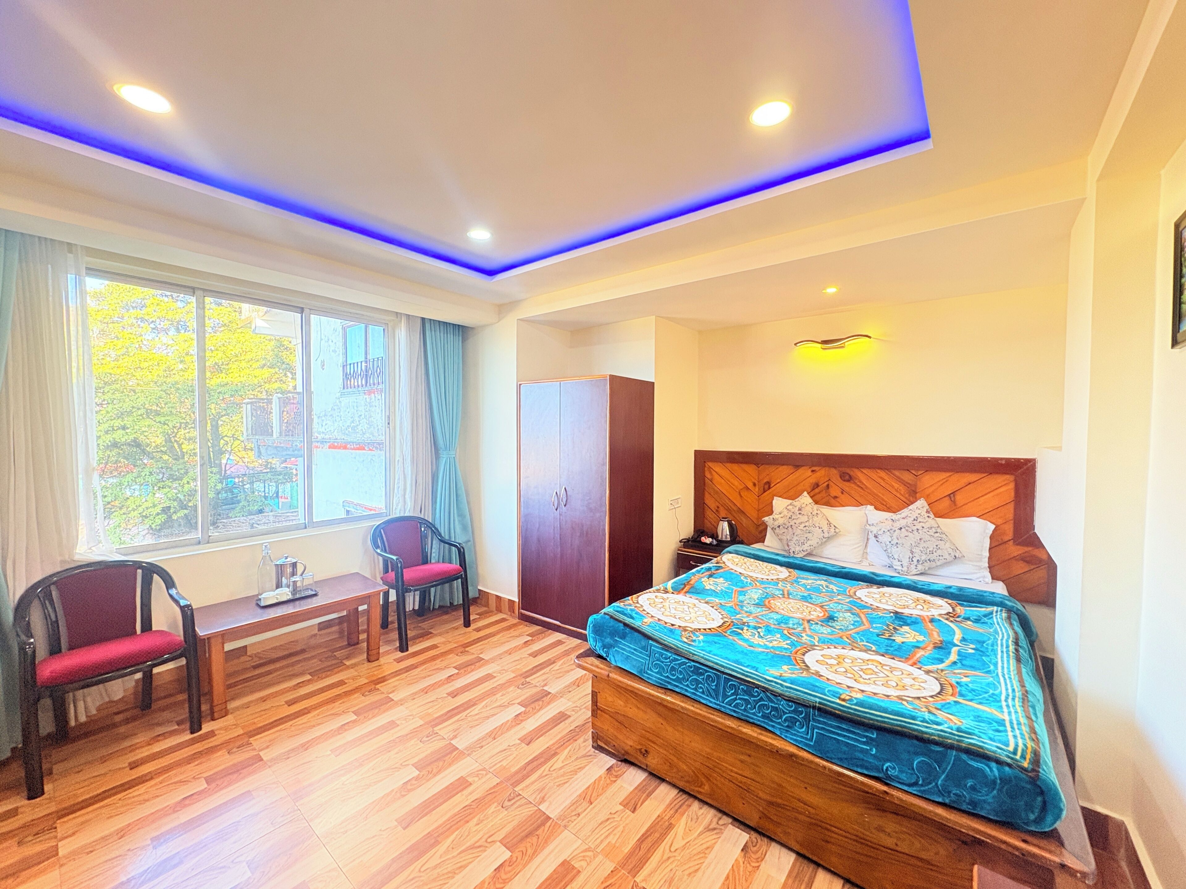 Deluxe Double Room, City View | Desk, free WiFi