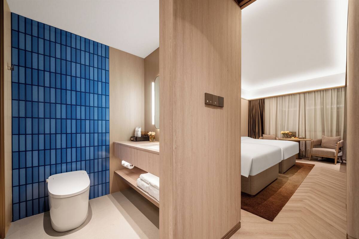 Basic Double Room | Free WiFi