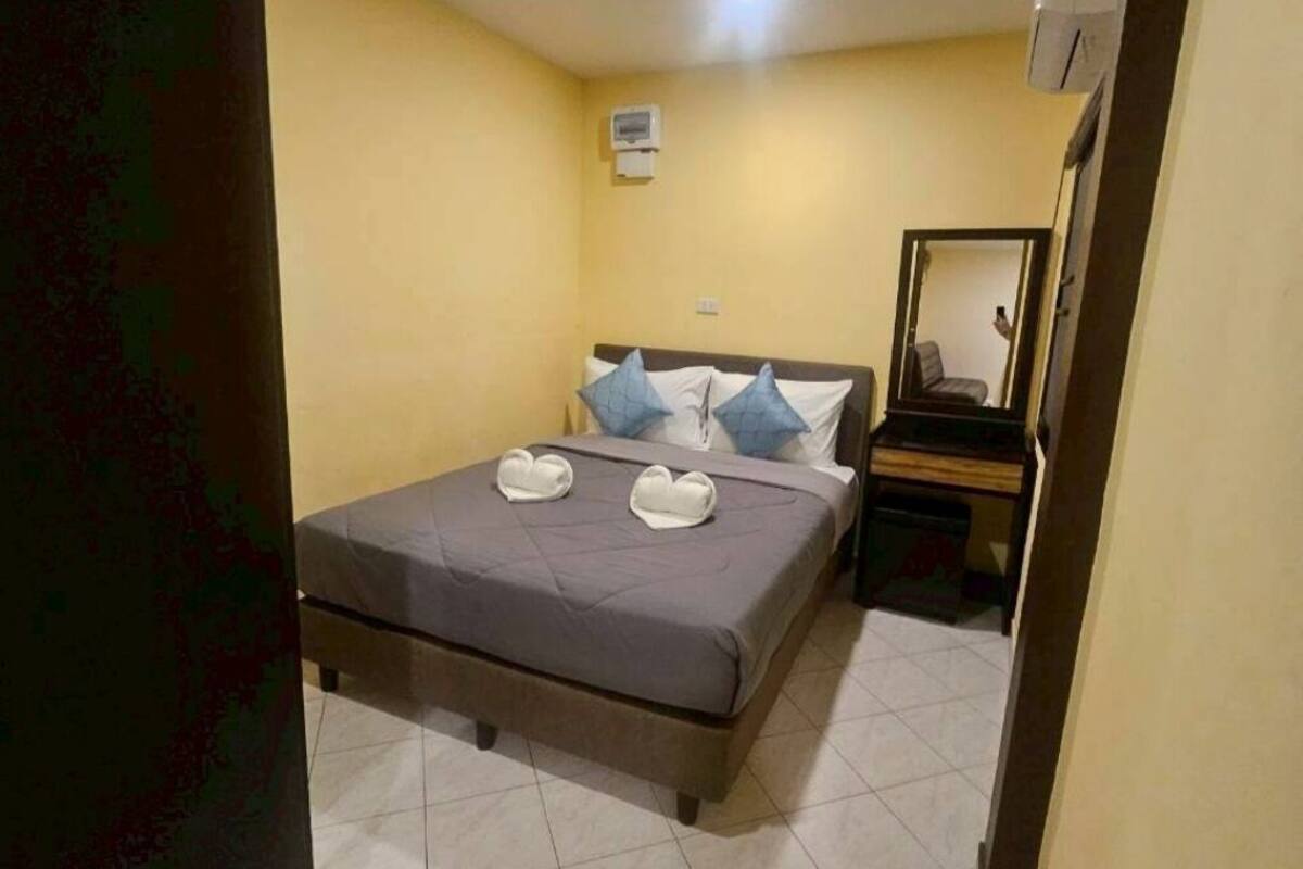Villa, 2 habitaciones, no fumadores, microondas | Escritorio