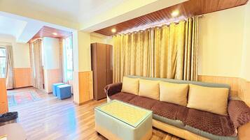 Signature Double Room, Valley View