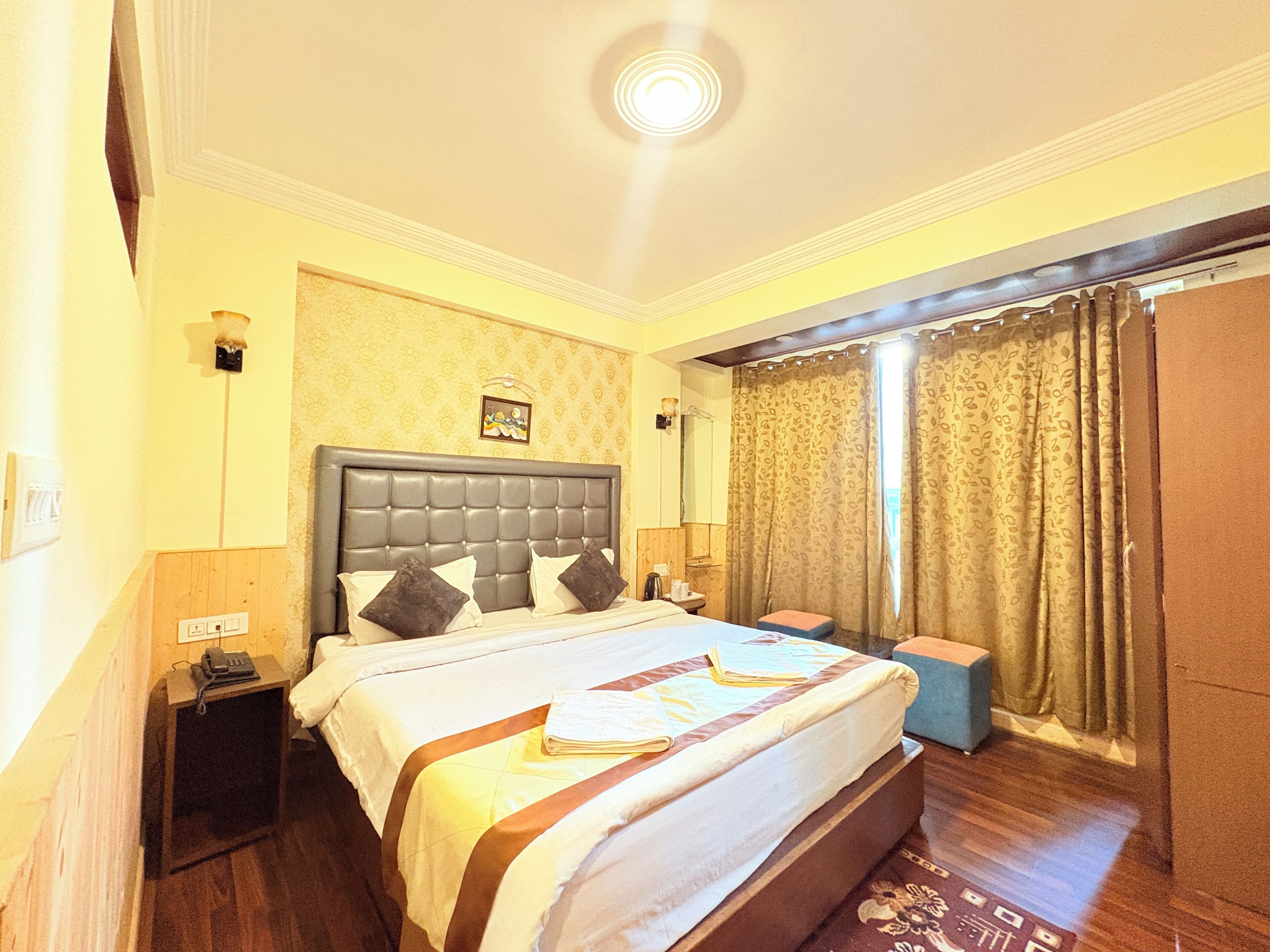 Chambre Double Confort | Bureau, Wi-Fi gratuit