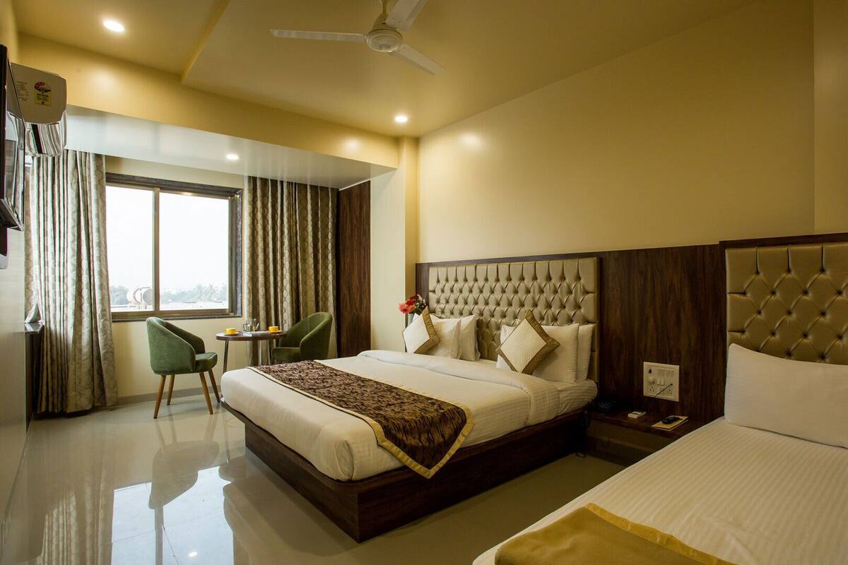 Executive Triple Room