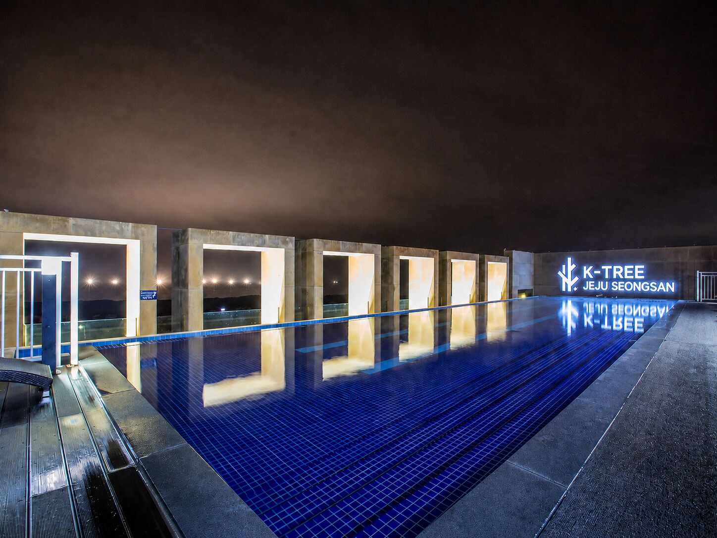 Seasonal outdoor pool