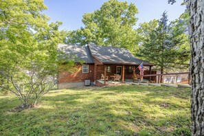 Exterior - Osage Beach Cabin with Private Dock and Lily-Pad (Osage Beach)