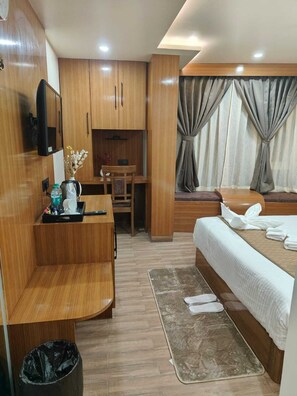 Superior Double Room, Valley View | Pemandangan dari bilik