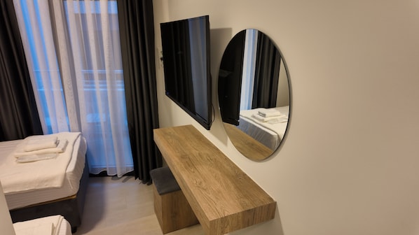 Comfort Twin Room, Balcony, Garden View